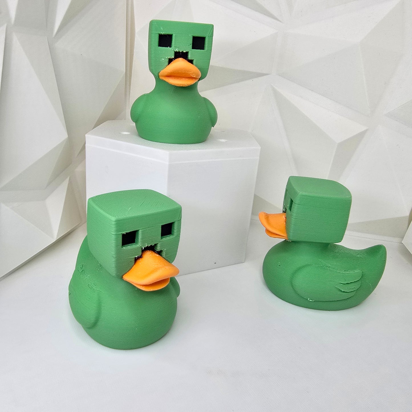 Queeper Duck