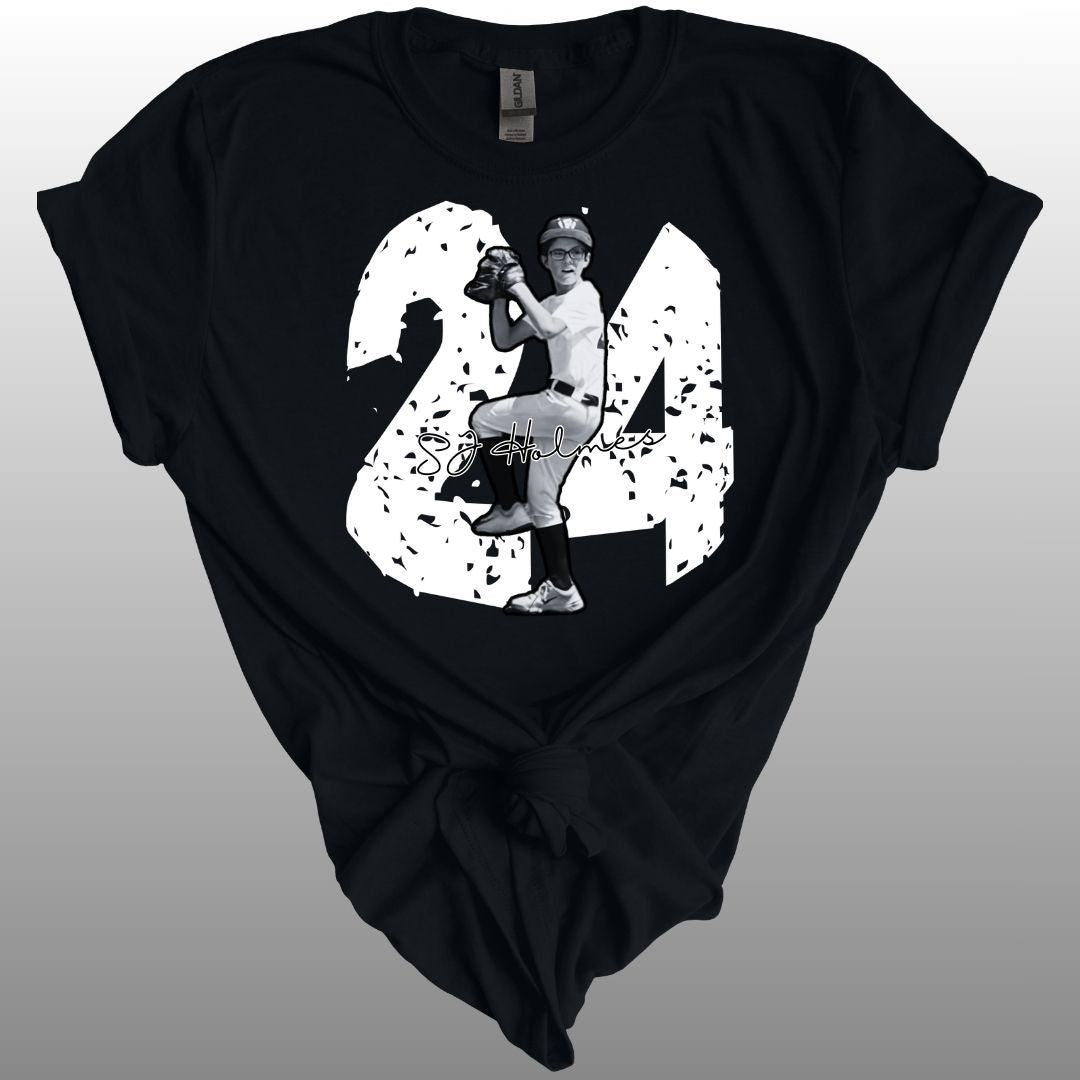 *CUSTOM* B&W Fan Tee
