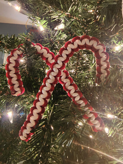 Paracord Candy Canes